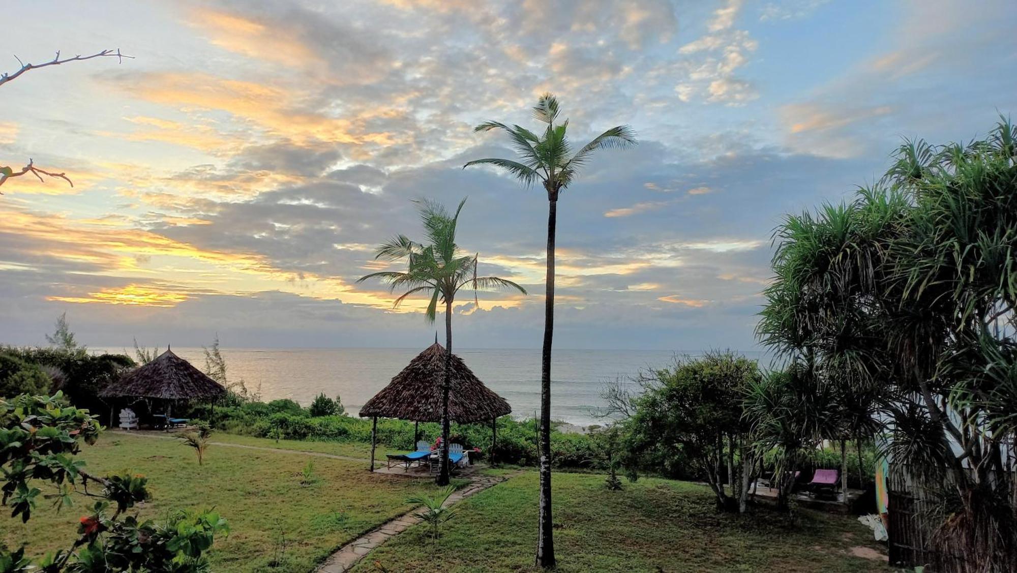 Watamu Beach Cottages Buitenkant foto