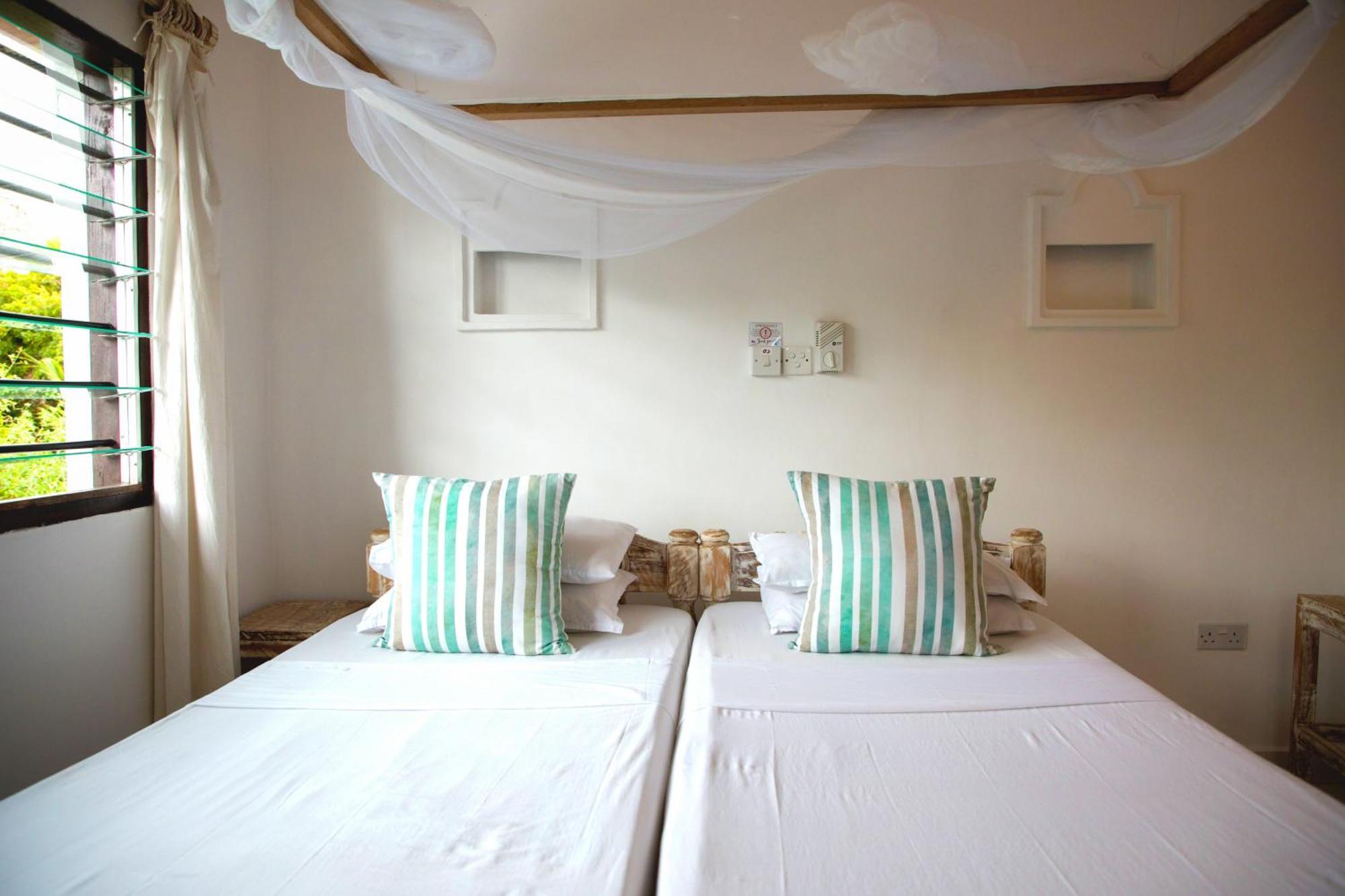 Watamu Beach Cottages Kamer foto